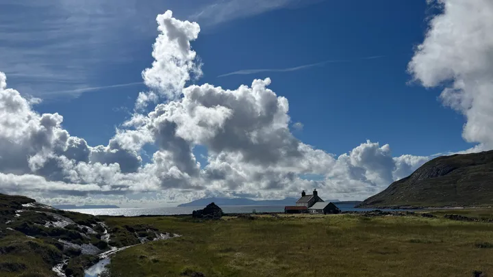 The bothy on the cliffs